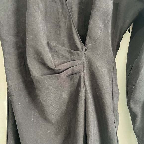 Zara Black Wrap Mini Dress with V-neckline. Size XS - Picture 6 of 17